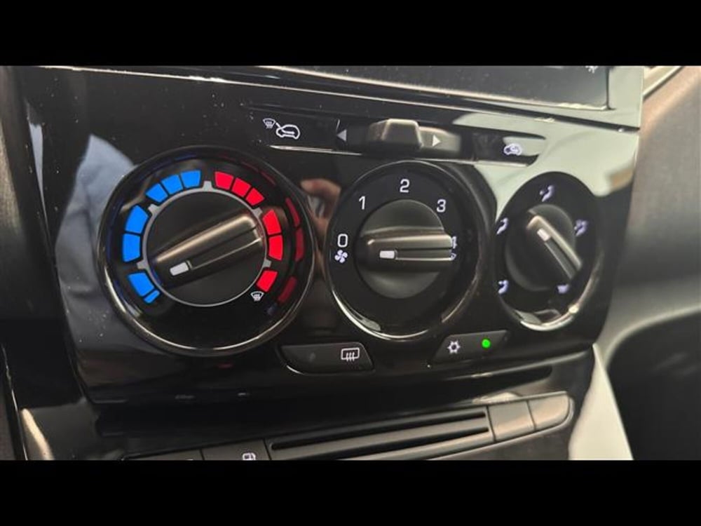 Lancia Ypsilon usata a Viterbo (15)