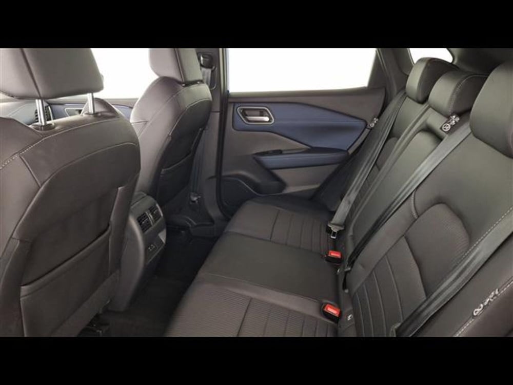 Nissan Qashqai usata a Milano (12)
