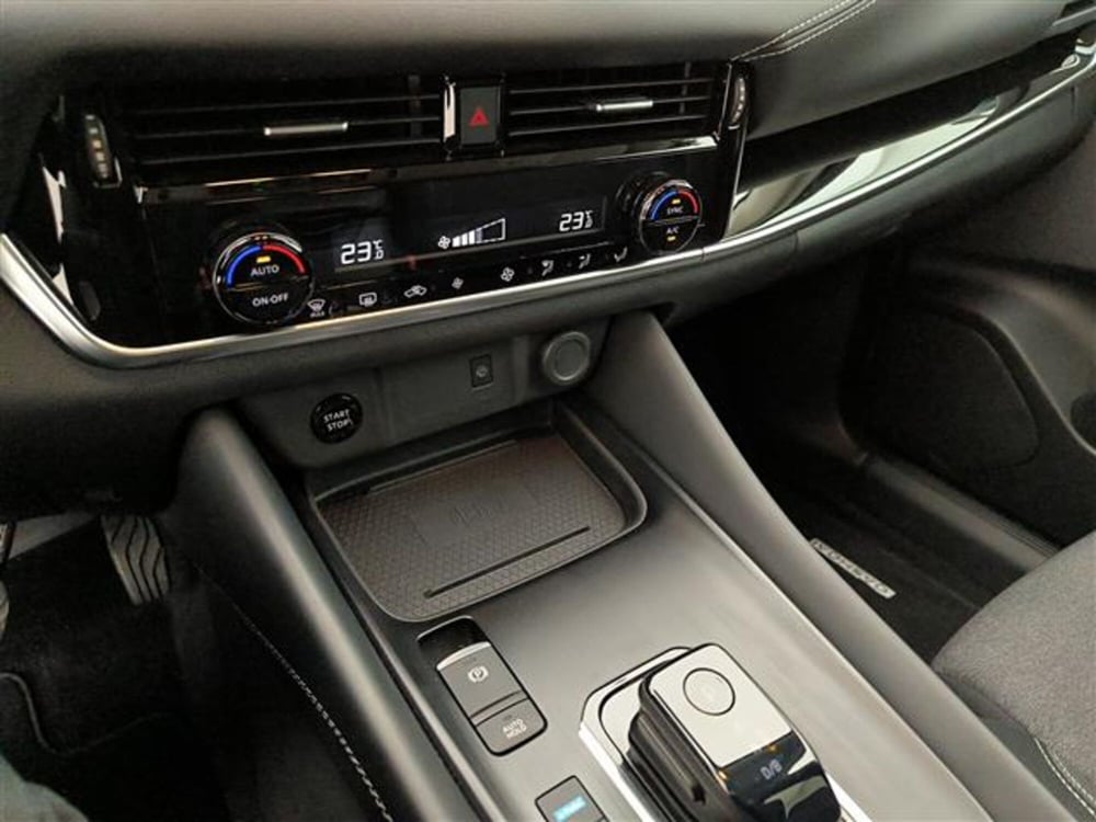Nissan Qashqai nuova a Milano (12)