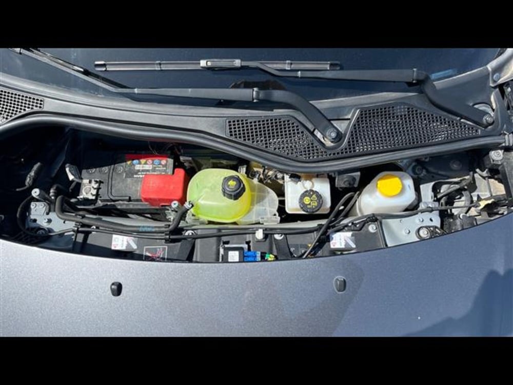 Renault Twingo usata a Lecce (12)