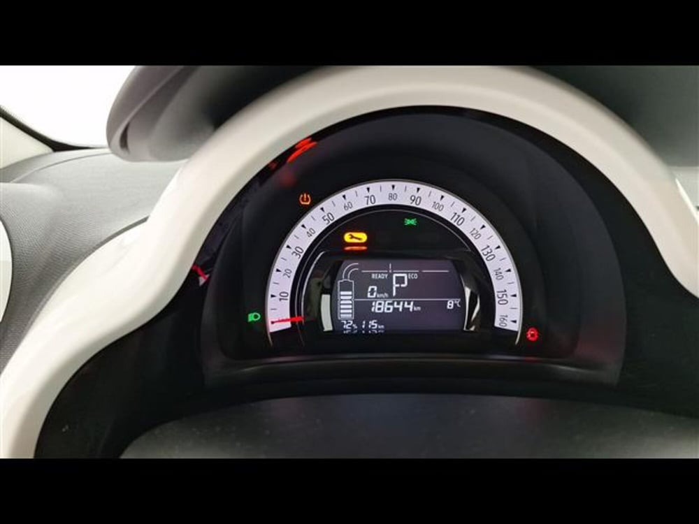 Renault Twingo usata a Milano (10)