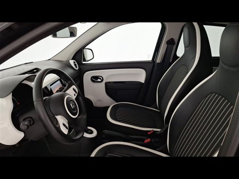 Renault Twingo usata a Milano (13)
