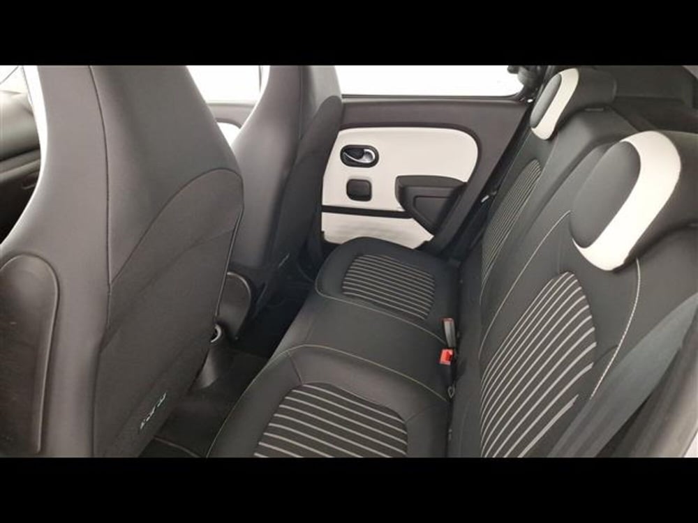 Renault Twingo usata a Milano (14)