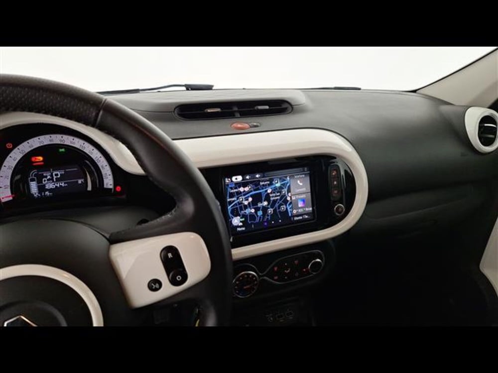 Renault Twingo usata a Milano (9)