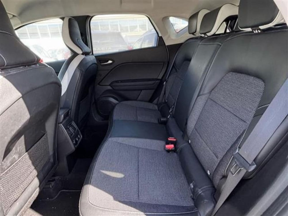 Renault Captur usata a Livorno (14)