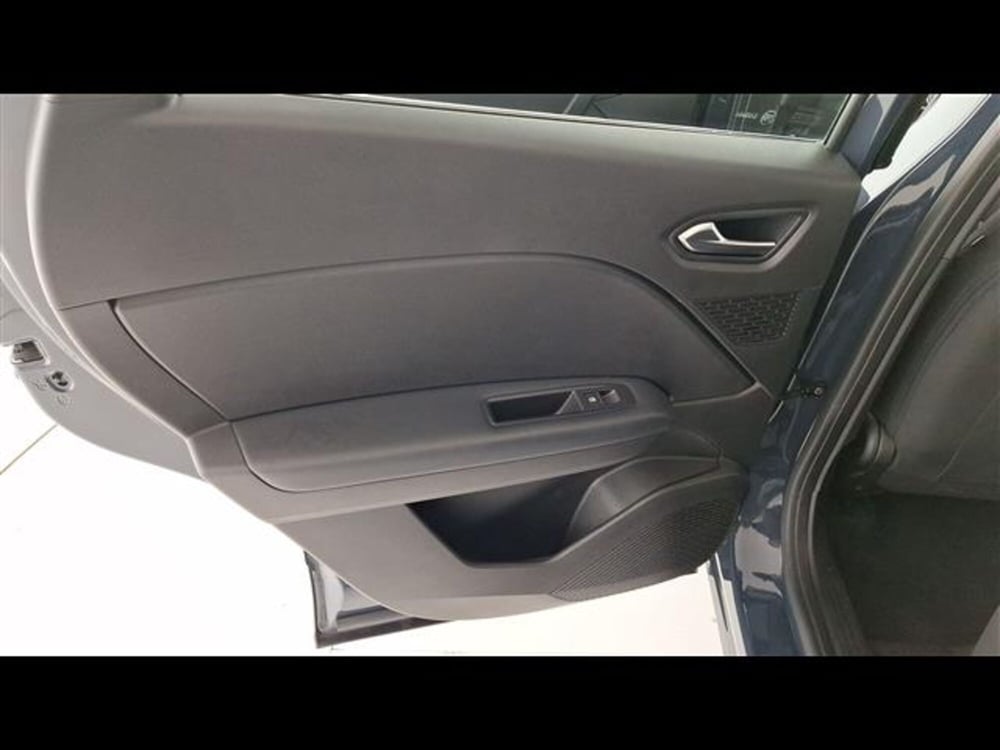 Renault Captur usata a Milano (11)