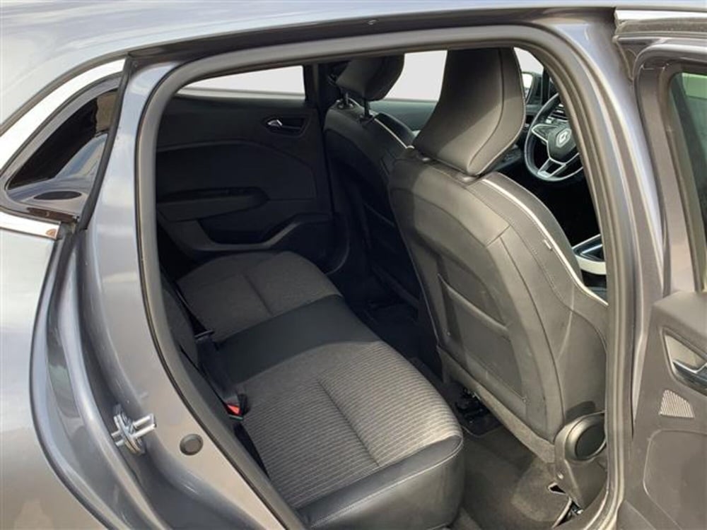 Renault Clio usata a Roma (11)