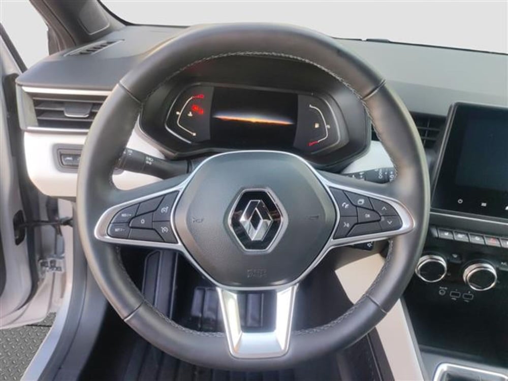 Renault Clio usata a Roma (10)