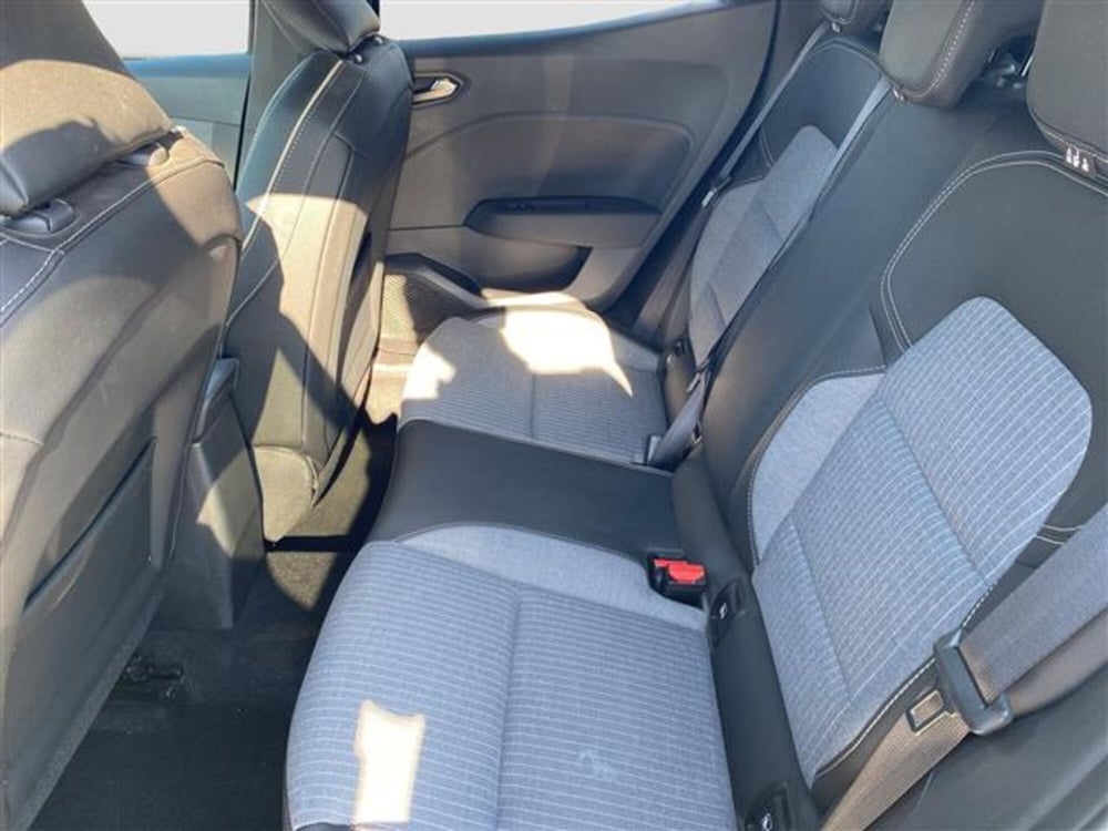 Renault Clio usata a Roma (11)