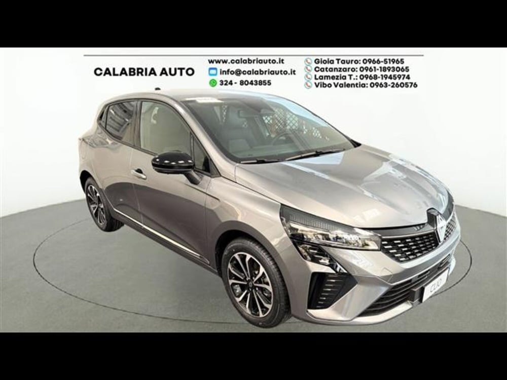Renault Clio nuova a Reggio Calabria (2)