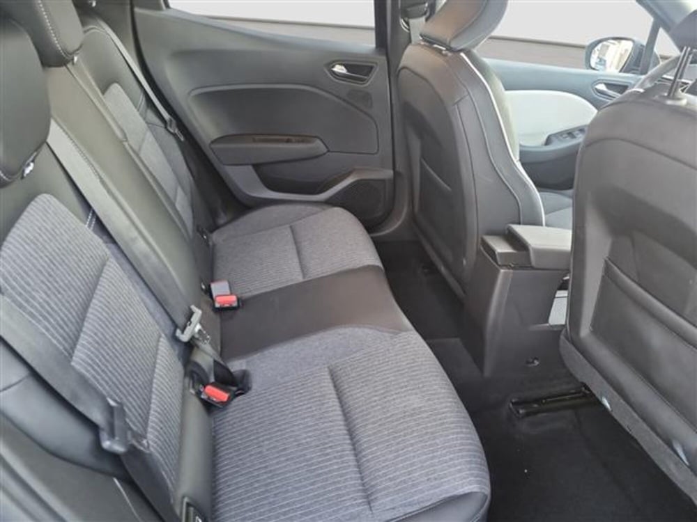 Renault Clio usata a Roma (13)