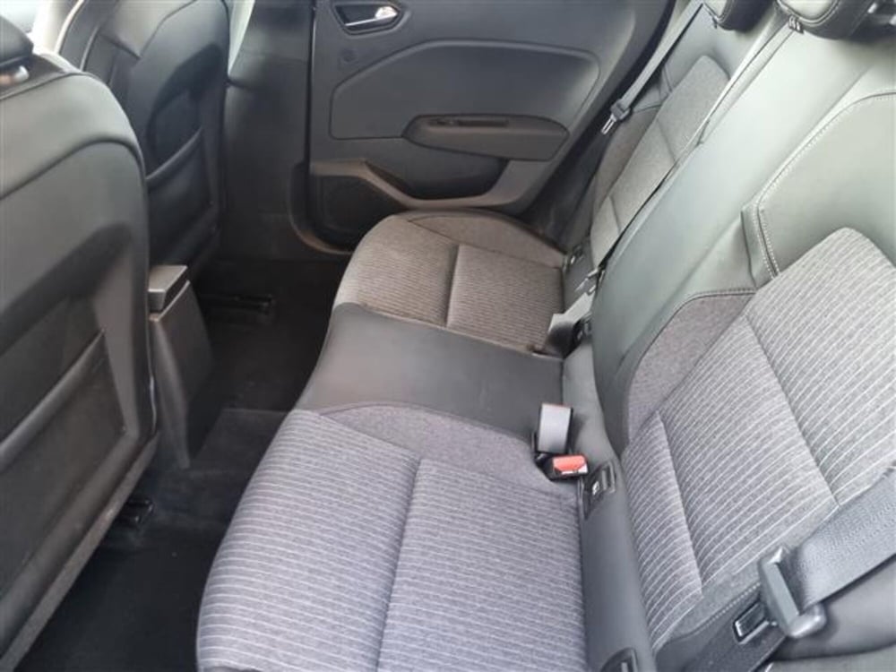 Renault Clio usata a Roma (15)
