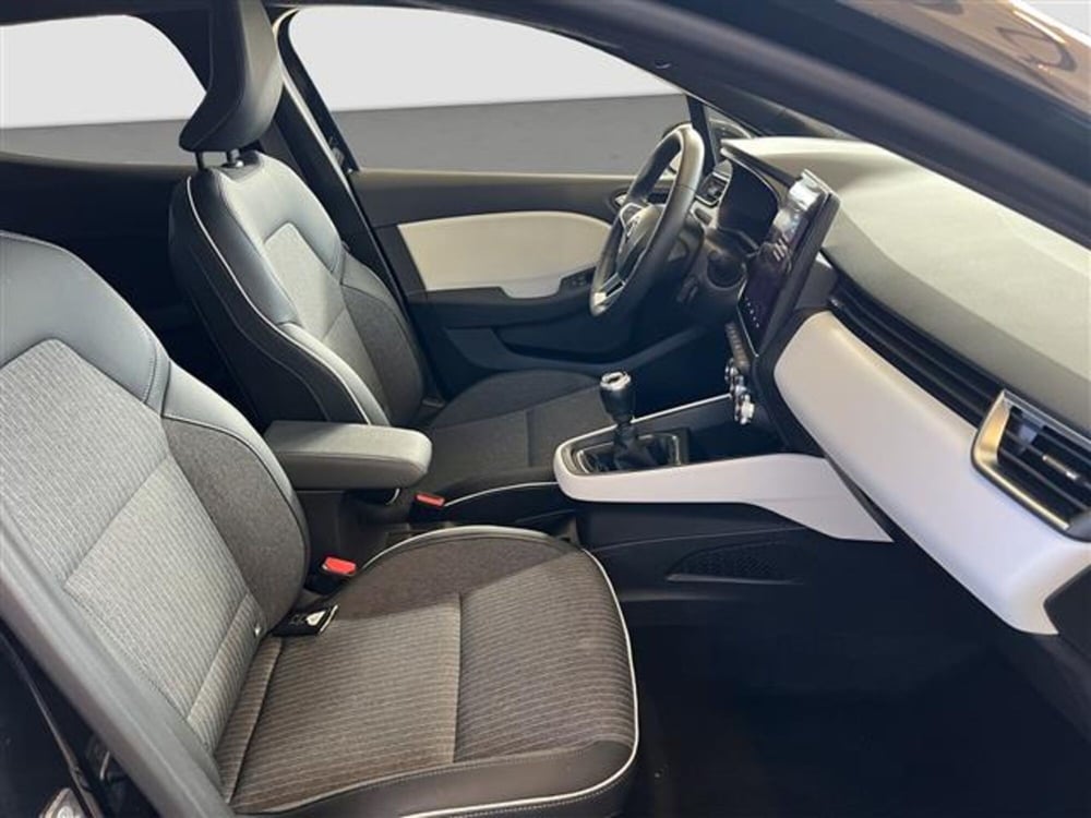 Renault Clio usata a Roma (12)