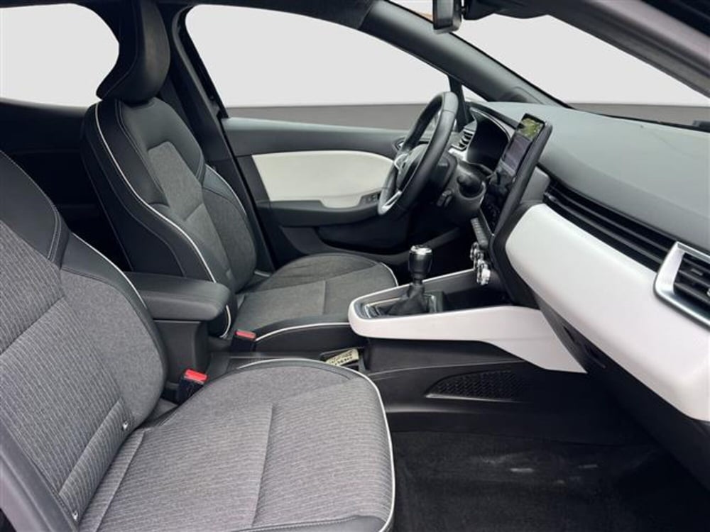 Renault Clio usata a Roma (15)