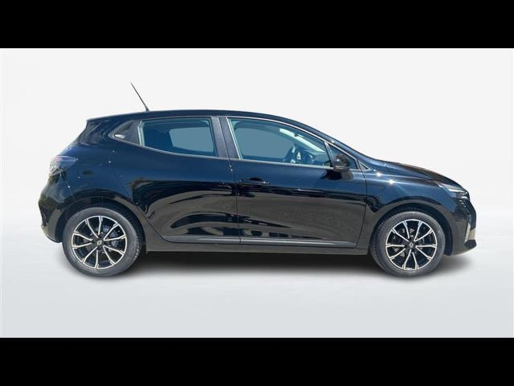 Renault Clio nuova a Agrigento (4)