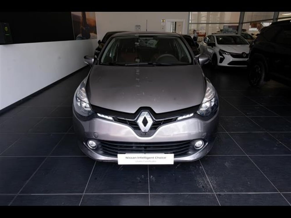 Renault Clio usata a Cosenza (2)
