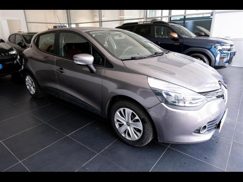 Renault Clio usata a Cosenza (4)