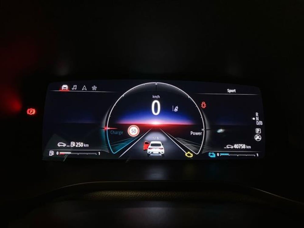 Renault Arkana usata a Como (15)