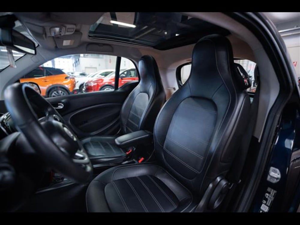 smart Fortwo usata a Torino (8)