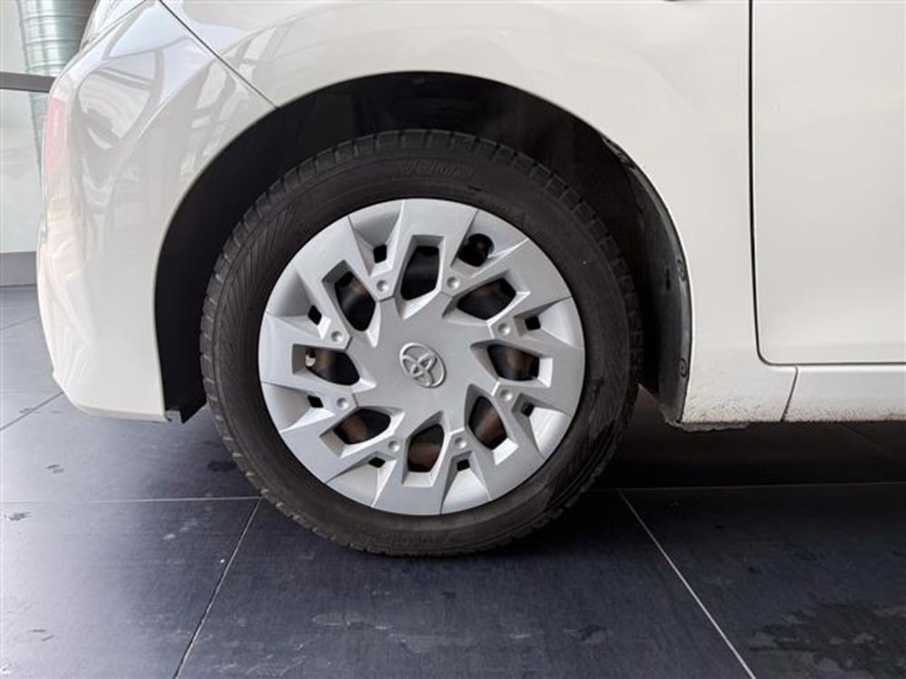 Toyota Aygo X usata a Cosenza (10)