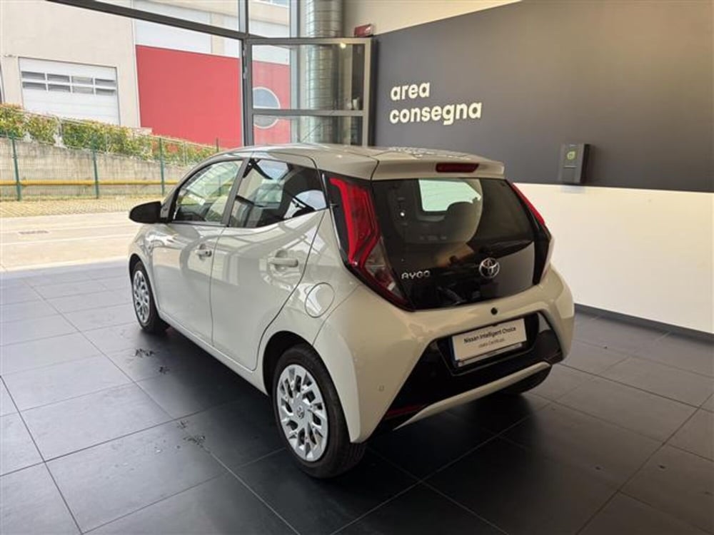 Toyota Aygo X usata a Cosenza (14)