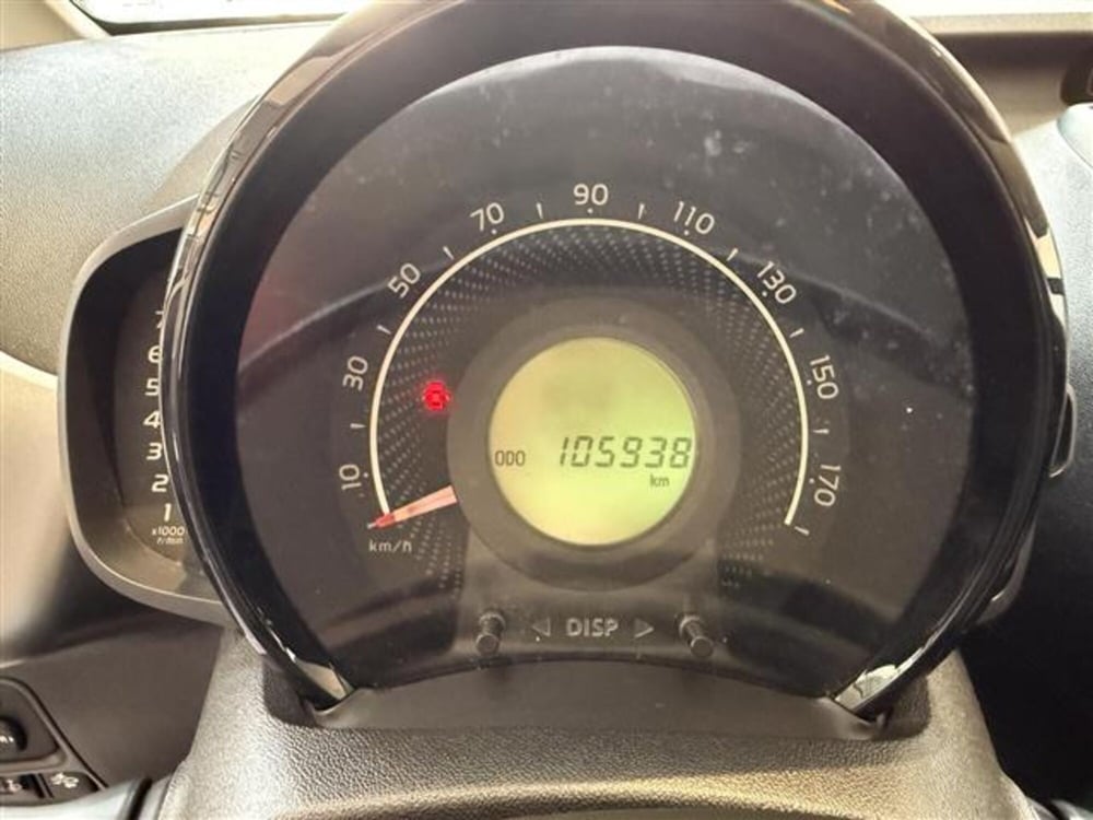 Toyota Aygo X usata a Cosenza (5)