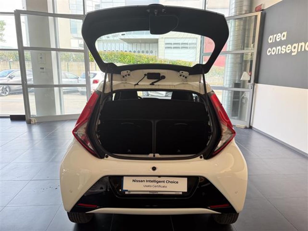 Toyota Aygo X usata a Cosenza (6)