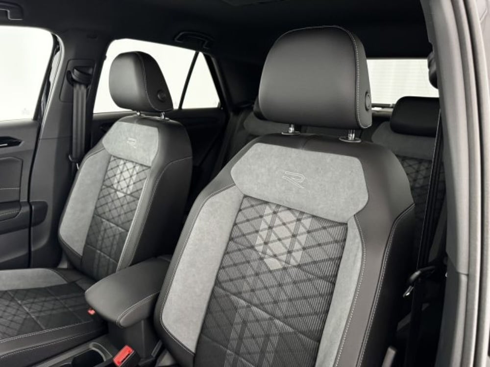 Volkswagen T-Roc nuova a Vicenza (9)