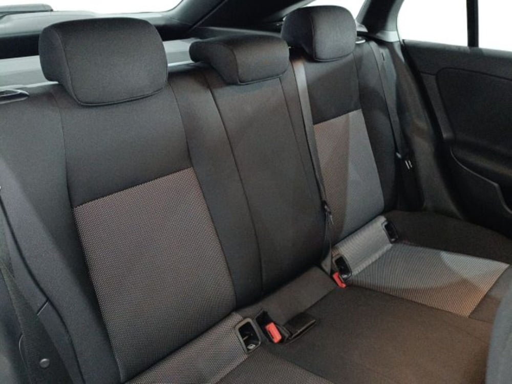 Mercedes-Benz CLA Shooting Brake usata a Catania (11)