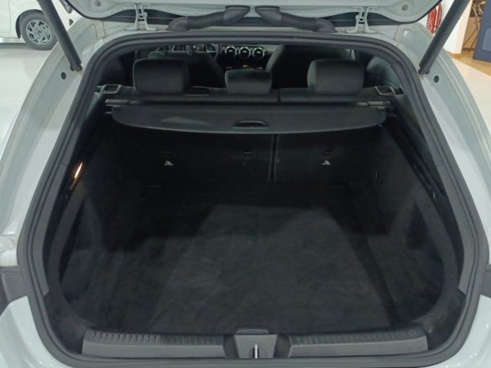 Mercedes-Benz CLA Shooting Brake usata a Catania (12)