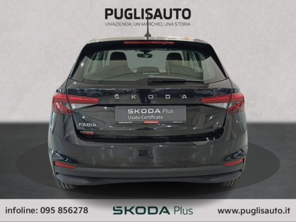 Skoda Fabia usata a Catania (5)