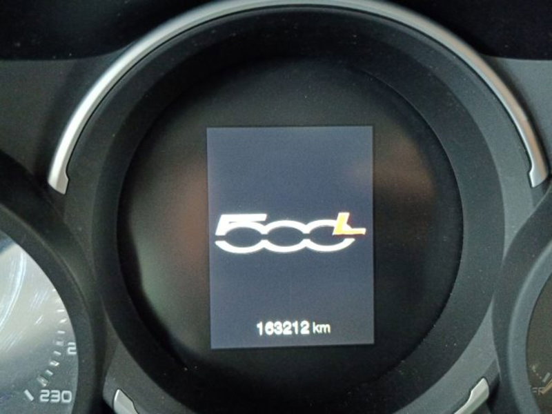 Fiat 500L usata a Catania (15)