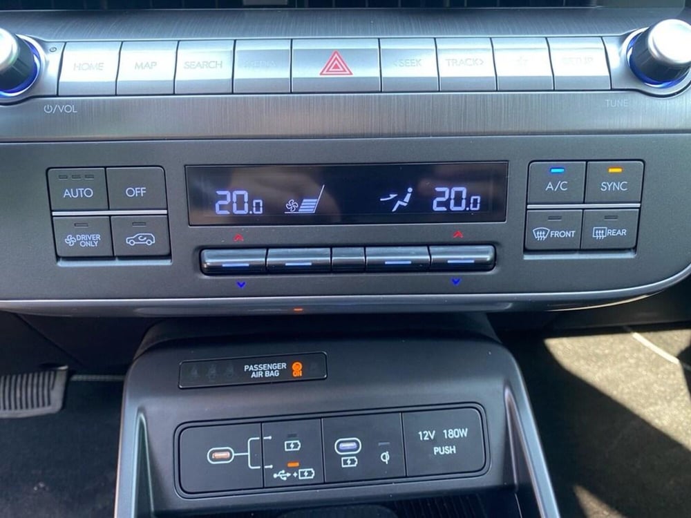 Hyundai Kona usata a Torino (11)
