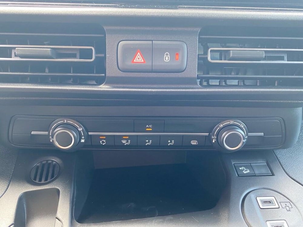 Opel Combo Furgone nuova a Torino (11)