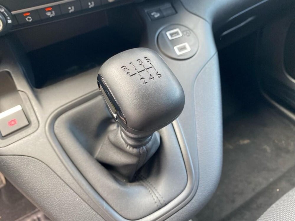Opel Combo Furgone nuova a Torino (12)