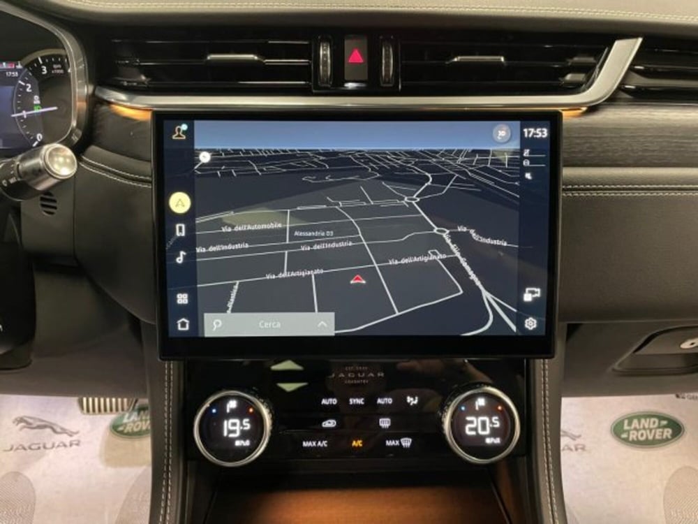 Jaguar F-Pace usata a Cuneo (10)
