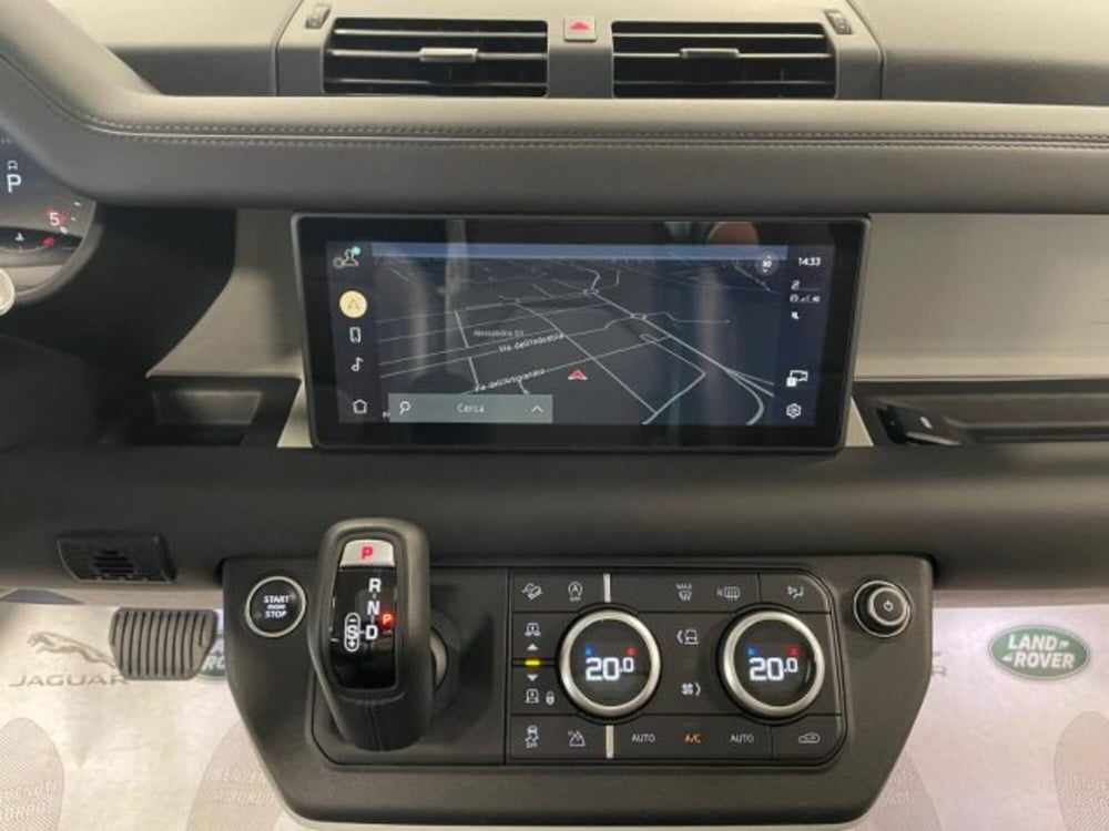 Land Rover Defender usata a Cuneo (10)