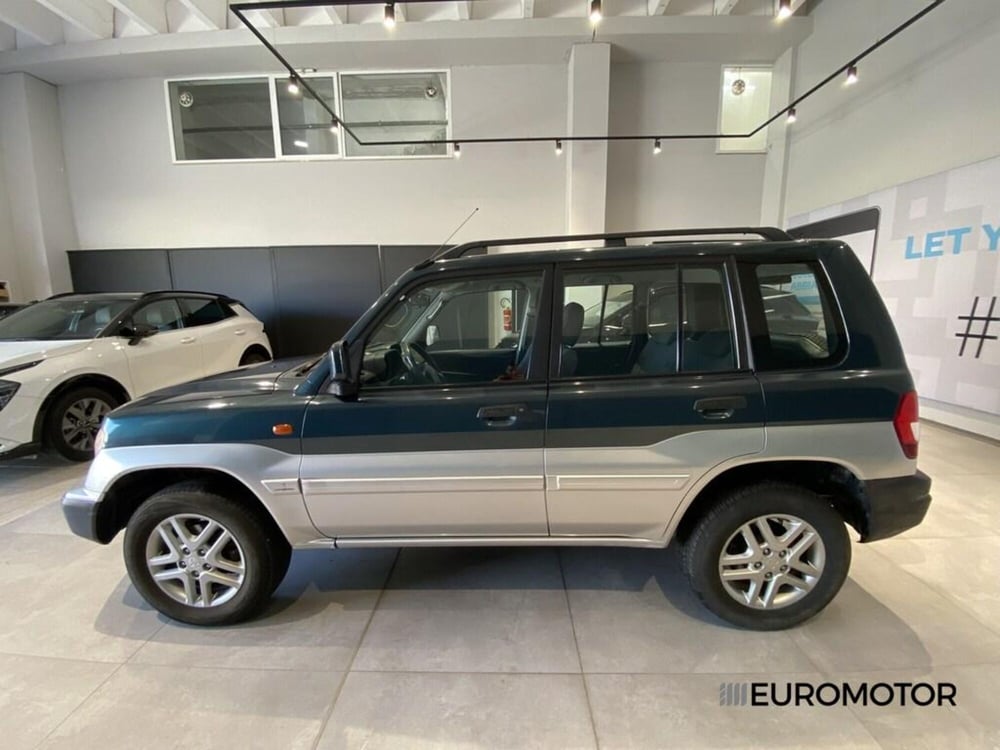 Mitsubishi Pajero usata a Bari (8)