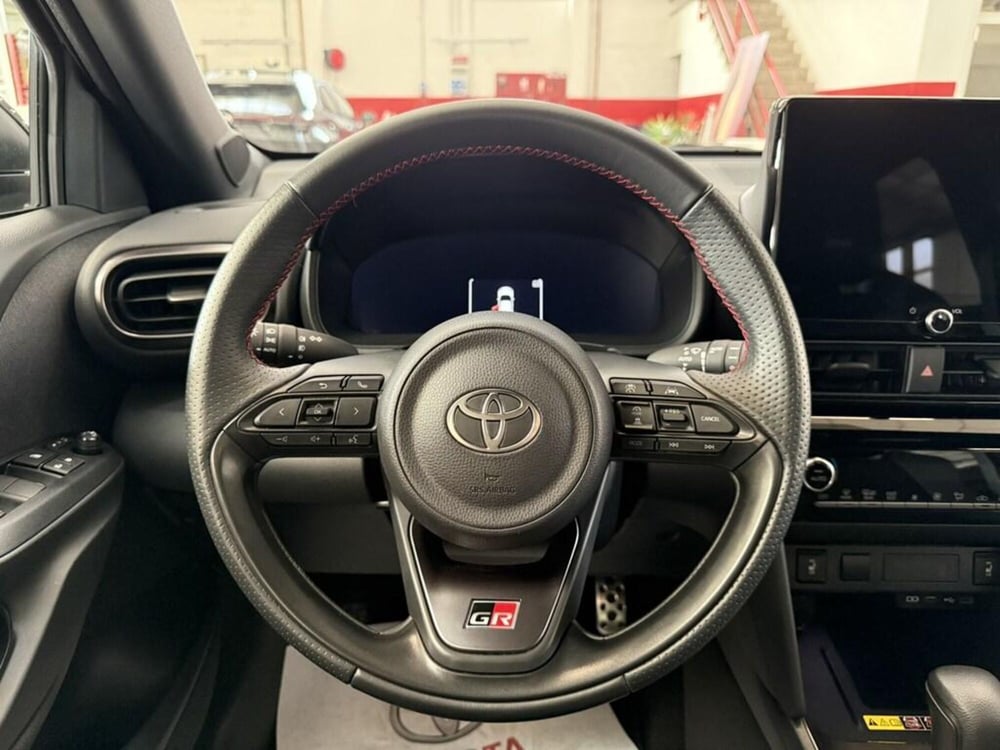 Toyota Yaris Cross usata a Monza e Brianza (7)