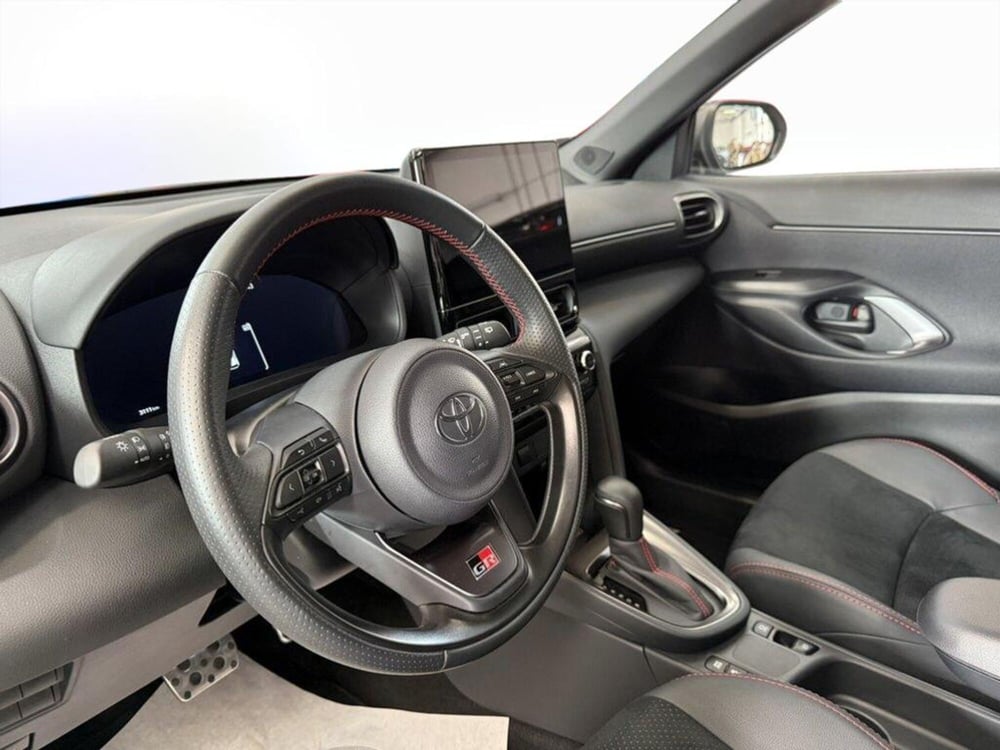 Toyota Yaris Cross usata a Monza e Brianza (11)