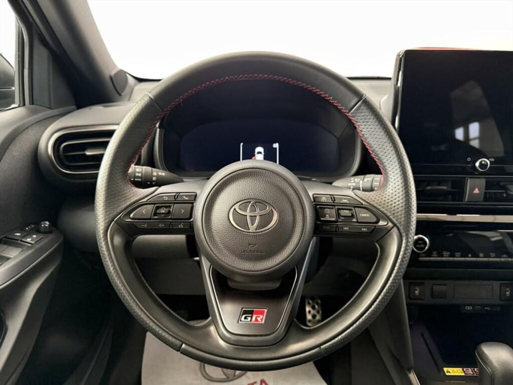 Toyota Yaris Cross usata a Monza e Brianza (7)