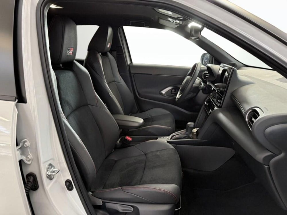 Toyota Yaris Cross usata a Monza e Brianza (9)