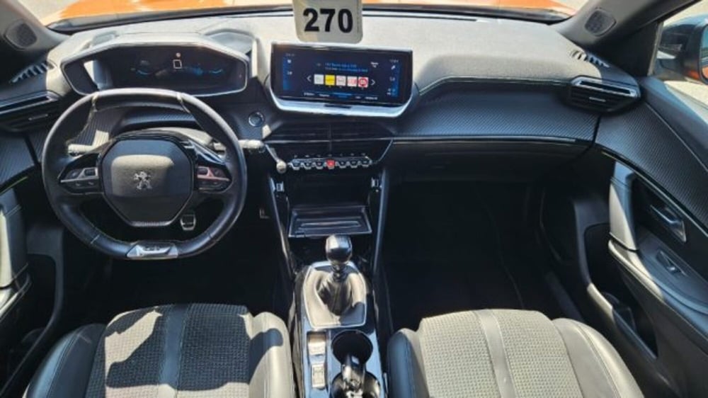Peugeot 2008 usata a Lucca (18)