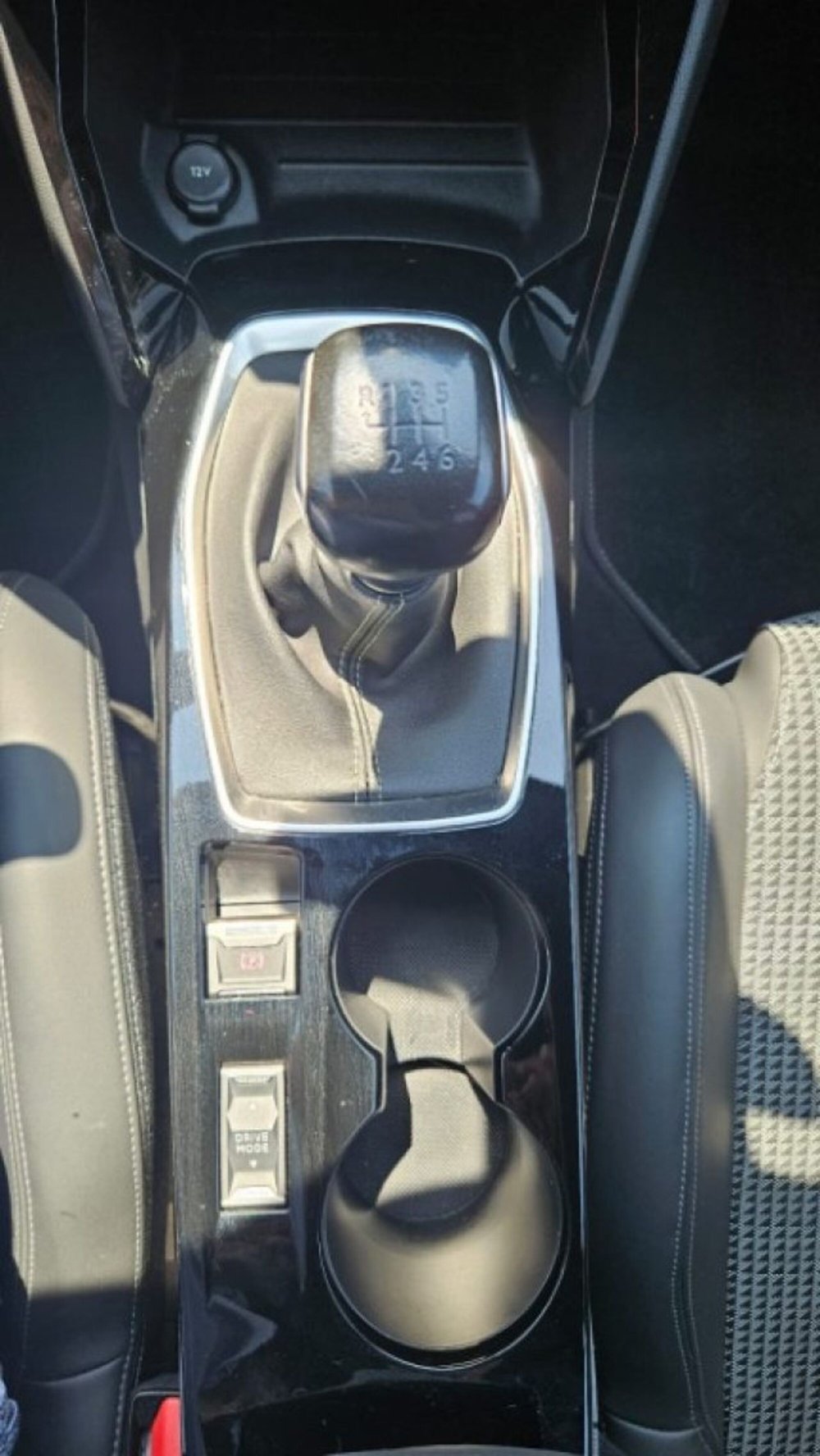 Peugeot 2008 usata a Lucca (9)