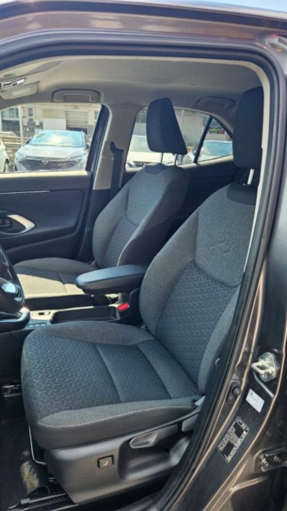 Toyota Yaris Cross usata a Lucca (9)