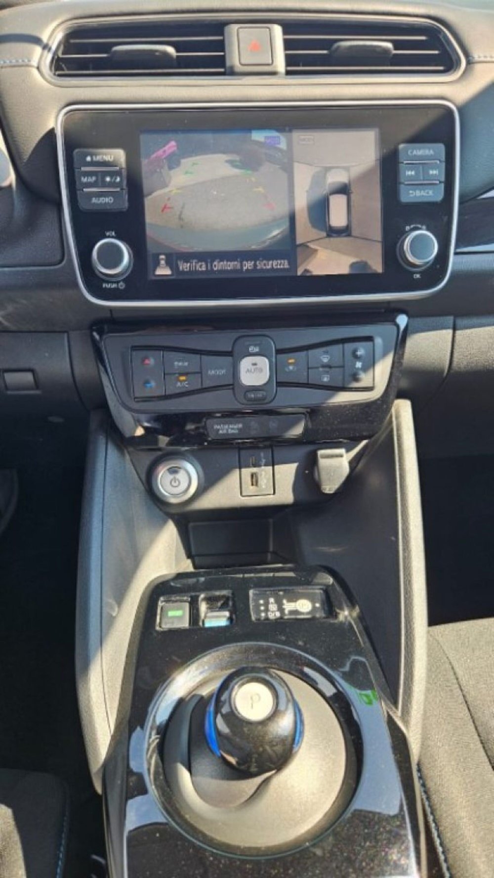 Nissan Leaf usata a Lucca (9)