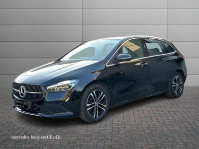 Mercedes-Benz Classe B 180 d Progressive Advanced auto del 2024 usata a Manocalzati
