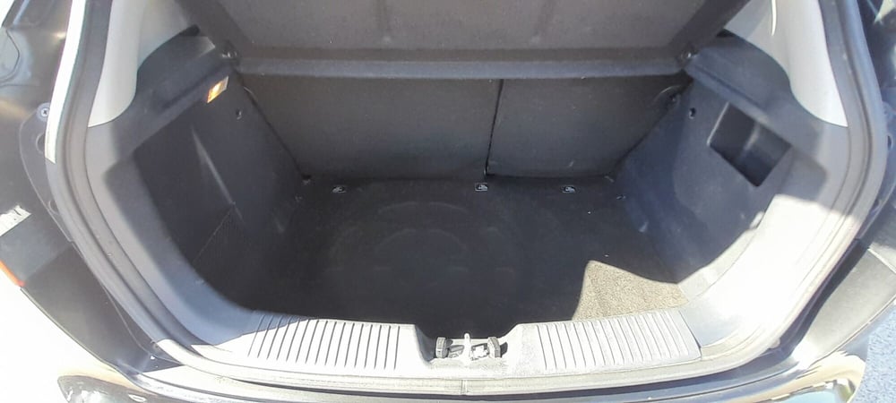 Kia Rio usata a Cosenza (14)