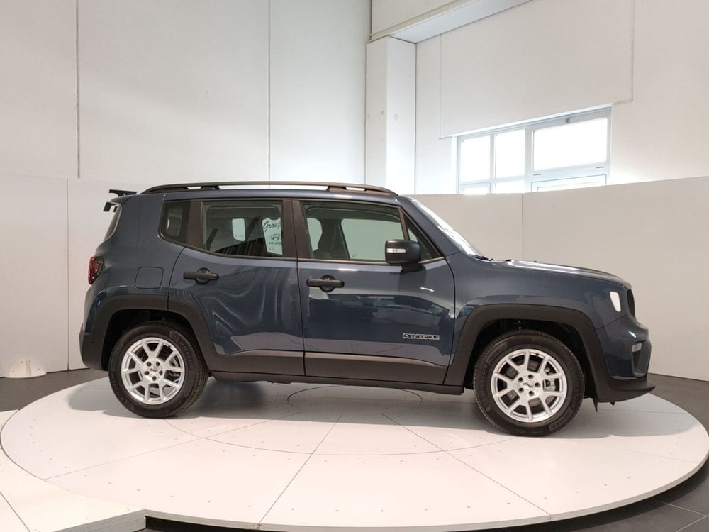 Jeep Renegade nuova a L'Aquila (5)