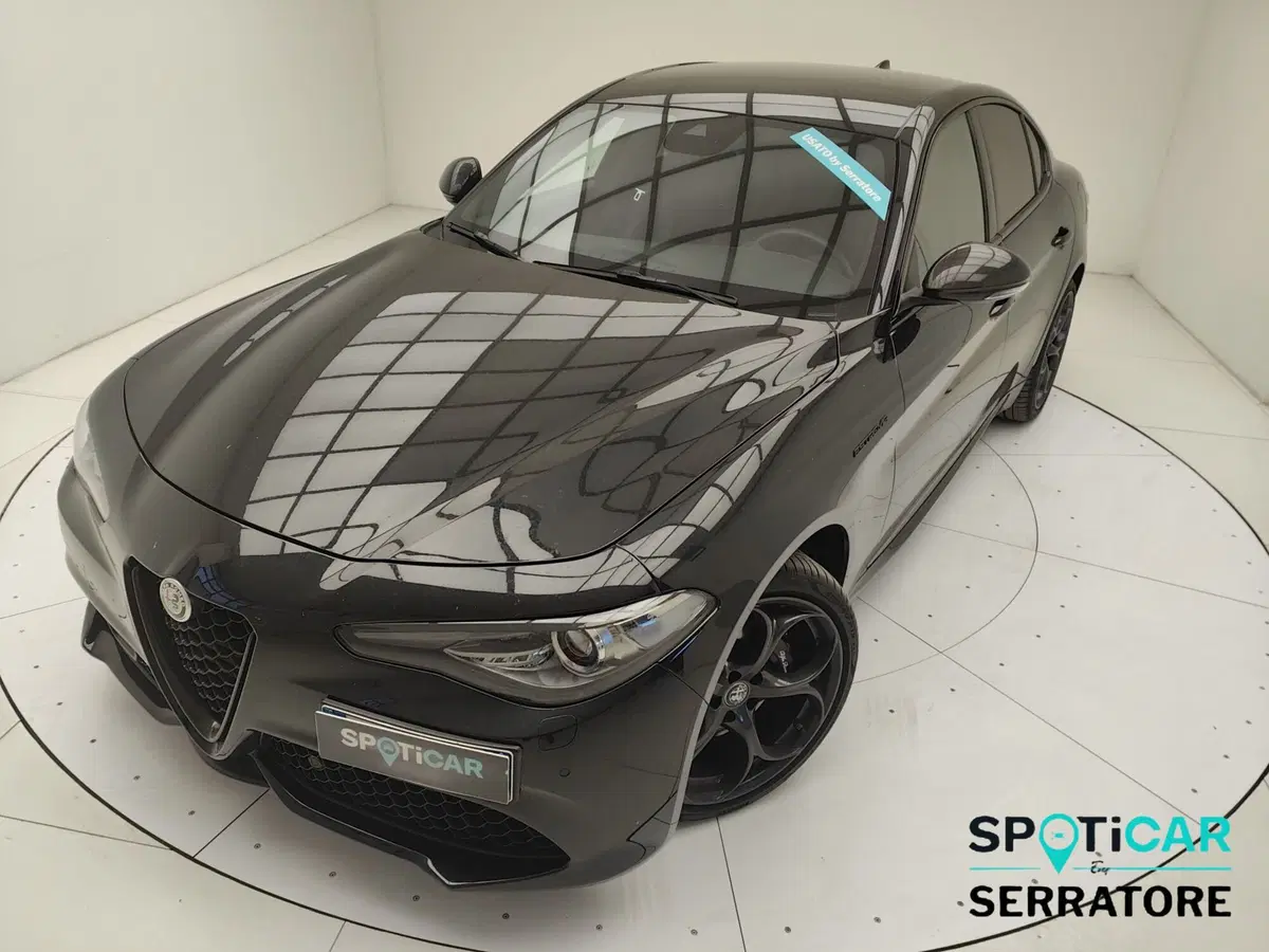 Alfa Romeo Giulia usata a Como (15)